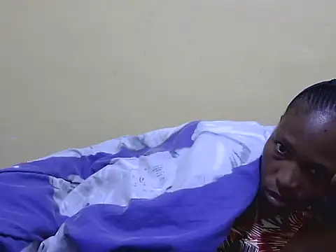 Snapshot of Smillie_prety chatting on September 2025 03:27:02 AM Smillie prety online show from September 2025 03:27:02 AM