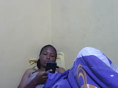 Snapshot of Smillie_prety chatting on October 2025 05:54:02 AM Smillie prety online show from October 2025 05:54:02 AM