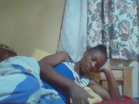Snapshot of Smillie_prety chatting on June 2026 04:43:02 AM Smillie prety online show from June 2026 04:43:02 AM
