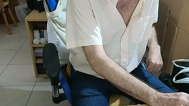 angelgarcia269 online show from March 2026 11:26:02 AM