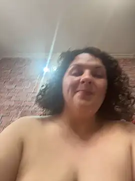 Snapshot of Taisia_W chatting on May 2026 09:06:01 AM Taisia W online show from May 2026 09:06:01 AM