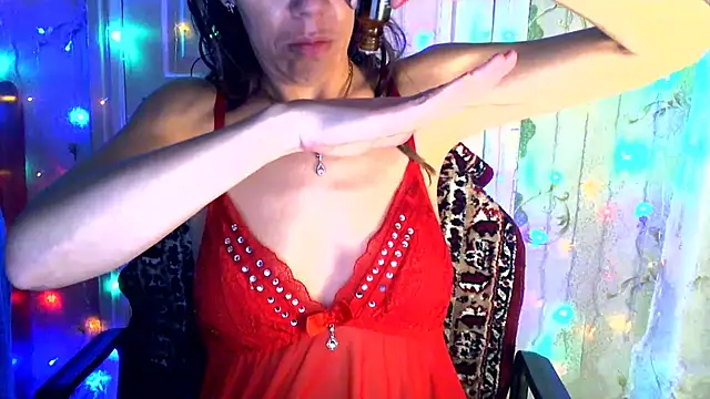 Snapshot of Ladywinter chatting on January 2025 03:44:02 PM Ladywinter online show from January 2025 03:44:02 PM