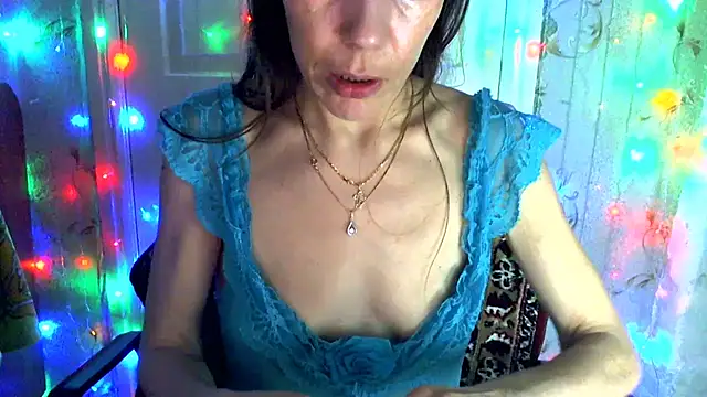 Snapshot of Ladywinter chatting on March 2025 03:25:01 PM Ladywinter online show from March 2025 03:25:01 PM