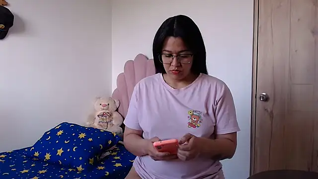 lady hot2xx online show from June 2026 06:30:01 PM