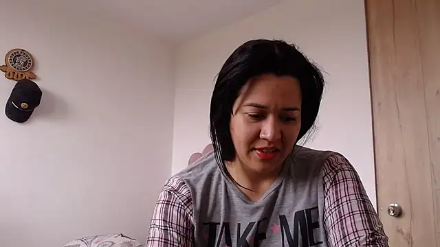 lady hot2xx online show from July 2026 03:28:01 PM