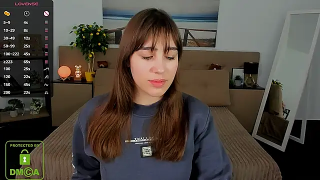 Snapshot of _Eliizabeth_ chatting on March 2025 03:11:01 AM Eliizabeth online show from March 2025 03:11:01 AM