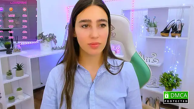  Eliizabeth  online show from January 2026 10:02:01 PM