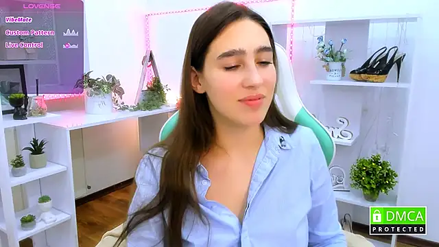  Eliizabeth  online show from February 2026 10:08:02 PM