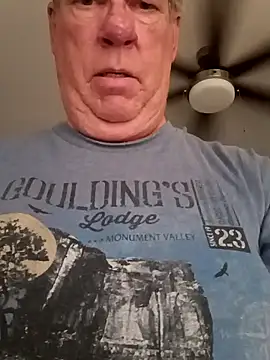 Snapshot of Muffdive chatting on July 2026 04:27:01 PM Muffdive online show from July 2026 04:27:01 PM