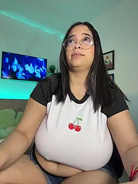 tati reyess online show from November 2025 11:33:01 AM