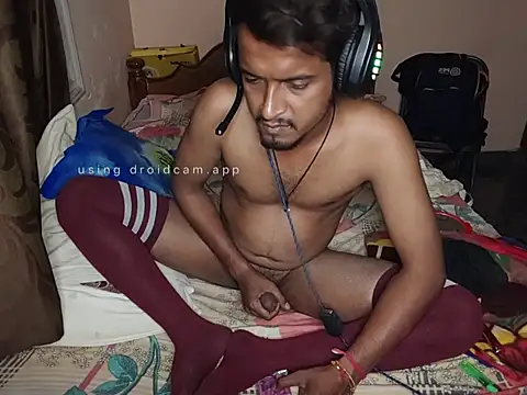 Sexypavi09 online show from October 2025 07:45:02 PM