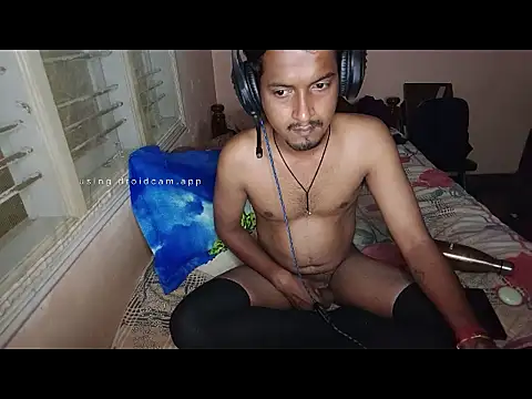 Sexypavi09 online show from October 2025 07:25:02 PM