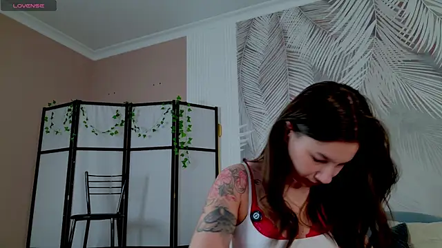 Marie Diaze online show from June 2026 05:21:01 AM