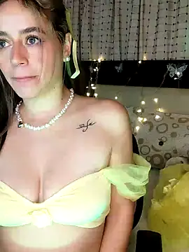 Natalia Suarez online show from January 2025 02:35:02 AM