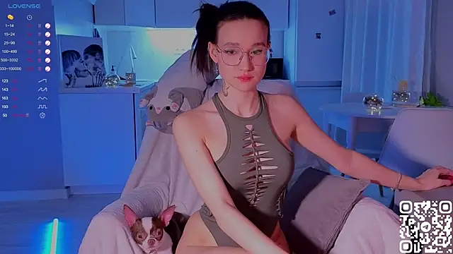 shey1i online show from December 2024 08:37:01 PM