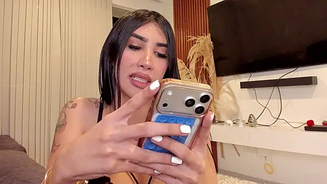 GarciaMilu online show from June 2026 03:22:02 AM