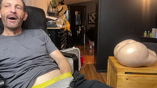 leanjamesdean online show from May 2026 10:27:01 PM