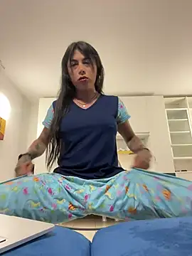 Snapshot of missdirtyhot_ chatting on February 2025 12:06:02 AM missdirtyhot online show from February 2025 12:06:02 AM