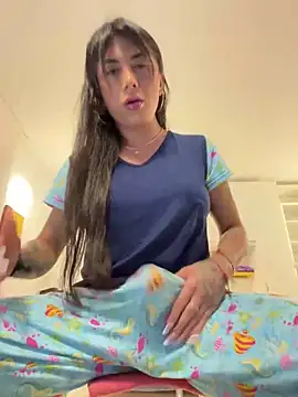 Snapshot of missdirtyhot_ chatting on February 2025 05:16:02 PM missdirtyhot online show from February 2025 05:16:02 PM