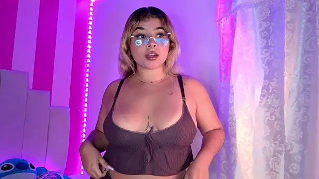 AliiceBrown  online show from April 2026 05:07:02 AM