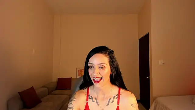 Kristen Garner online show from February 2026 08:16:01 PM