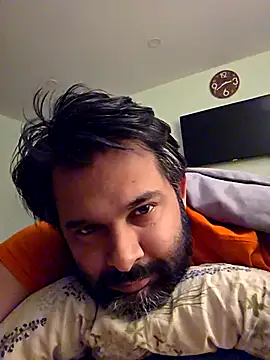 Sakhtlaundaz online show from February 2025 06:45:01 AM