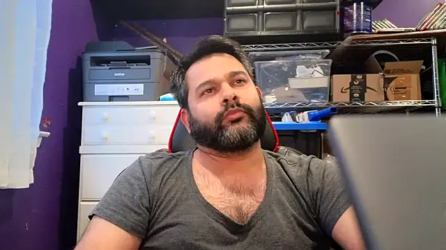 Sakhtlaundaz online show from November 2025 12:48:02 PM