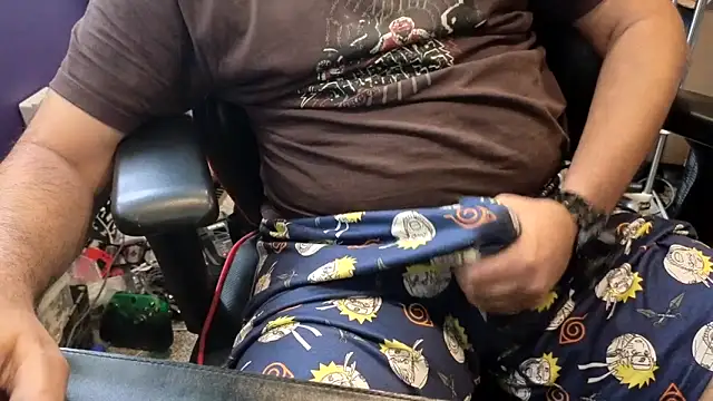 Sakhtlaundaz online show from March 2026 09:31:02 PM