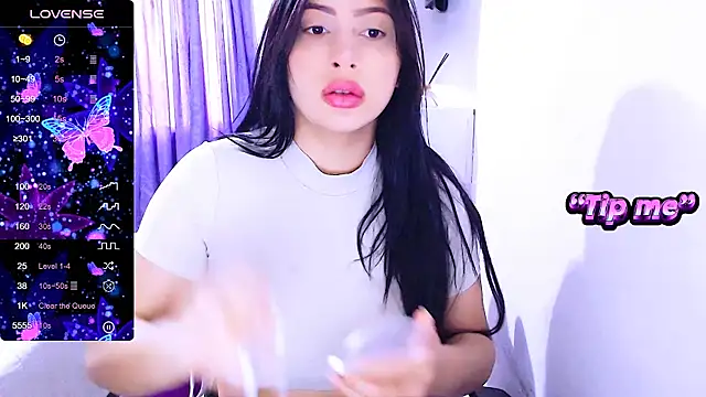 Snapshot of siddhixxx_592 chatting on December 2024 05:04:02 PM siddhixxx 592 online show from December 2024 05:04:02 PM