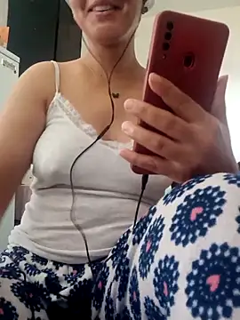 lolo890 online show from October 2025 11:22:01 AM