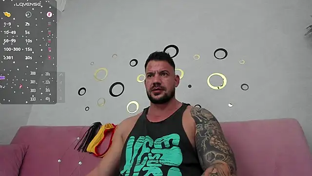 musclemonster31 online show from January 2025 11:24:01 PM