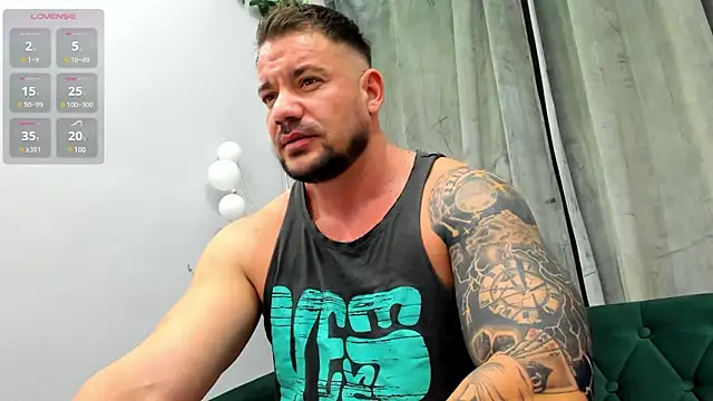 musclemonster31 online show from February 2025 08:12:02 AM