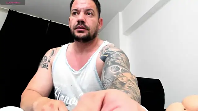 musclemonster31 online show from November 2025 08:58:02 AM