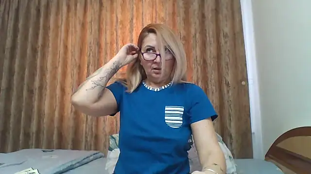 PussyEvely online show from February 2025 12:12:01 PM