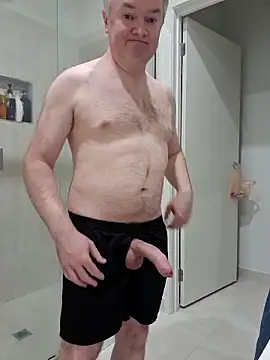 MichOxxford online show from October 2025 02:02:01 PM