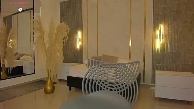 riley sierra online show from September 2025 12:41:02 PM