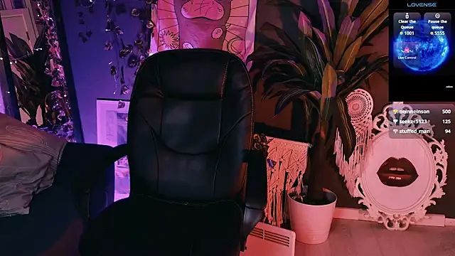 Noah ElmerX online show from April 2026 09:39:33 PM