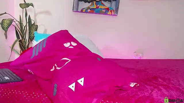 natasha jm online show from October 2025 11:35:02 PM