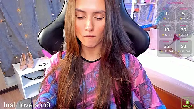 Michel Momsen online show from December 2024 12:16:02 PM