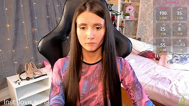 Michel Momsen online show from February 2025 06:20:02 PM