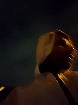 J0nyhson online show from October 2025 06:51:01 PM