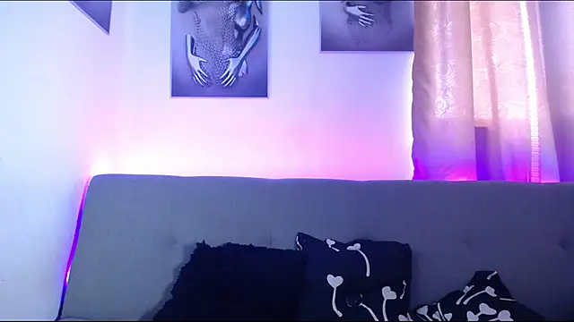 kiara eyes12 online show from January 2025 02:00:01 PM