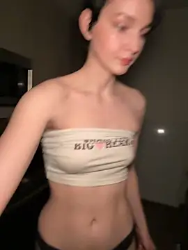 BlueHoneyBaby online show from September 2025 04:12:02 AM