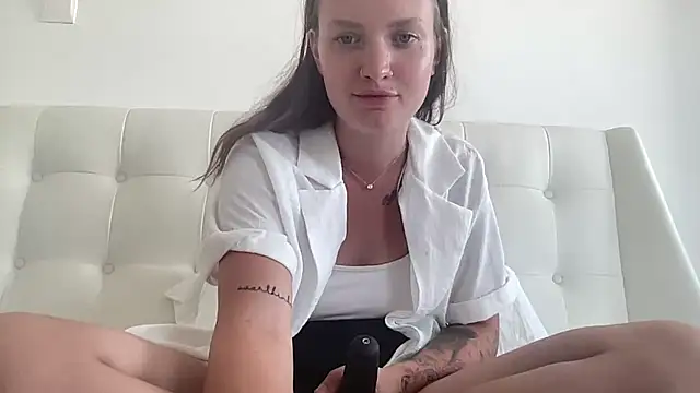 mariemelissah online show from September 2025 12:27:02 PM