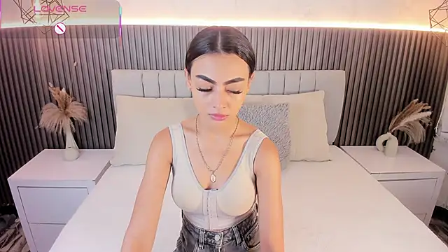 SHANONCLARK online show from October 2025 07:11:01 PM