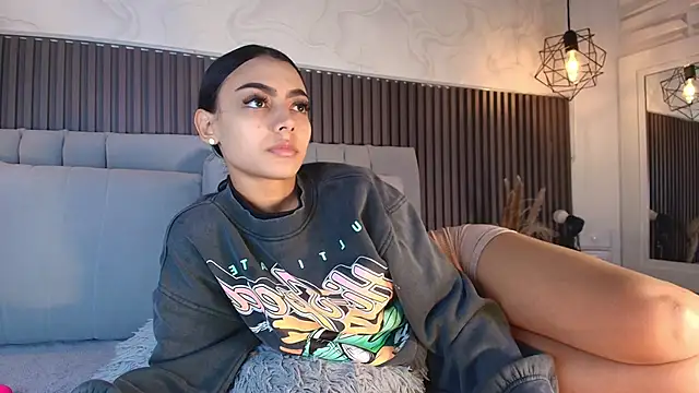 SHANONCLARK online show from February 2026 07:11:01 PM