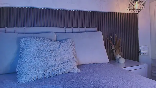 SHANONCLARK online show from March 2026 07:08:01 PM