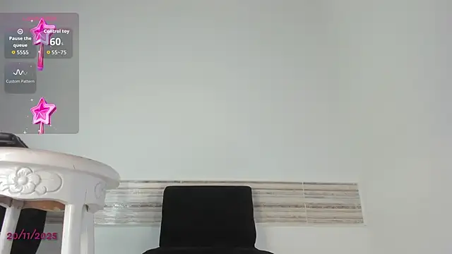 Kimberly House online show from November 2025 10:09:01 PM