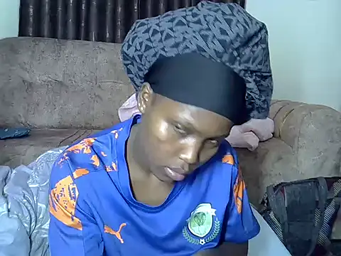 AurelAda online show from October 2025 10:20:02 PM