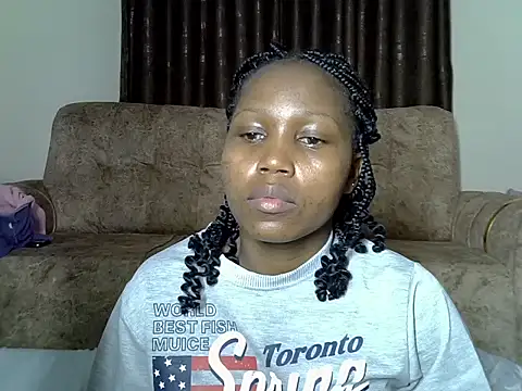 AurelAda online show from November 2025 11:15:01 PM